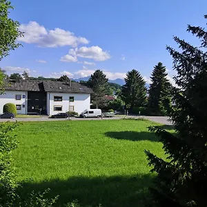 Schelhas Apartment